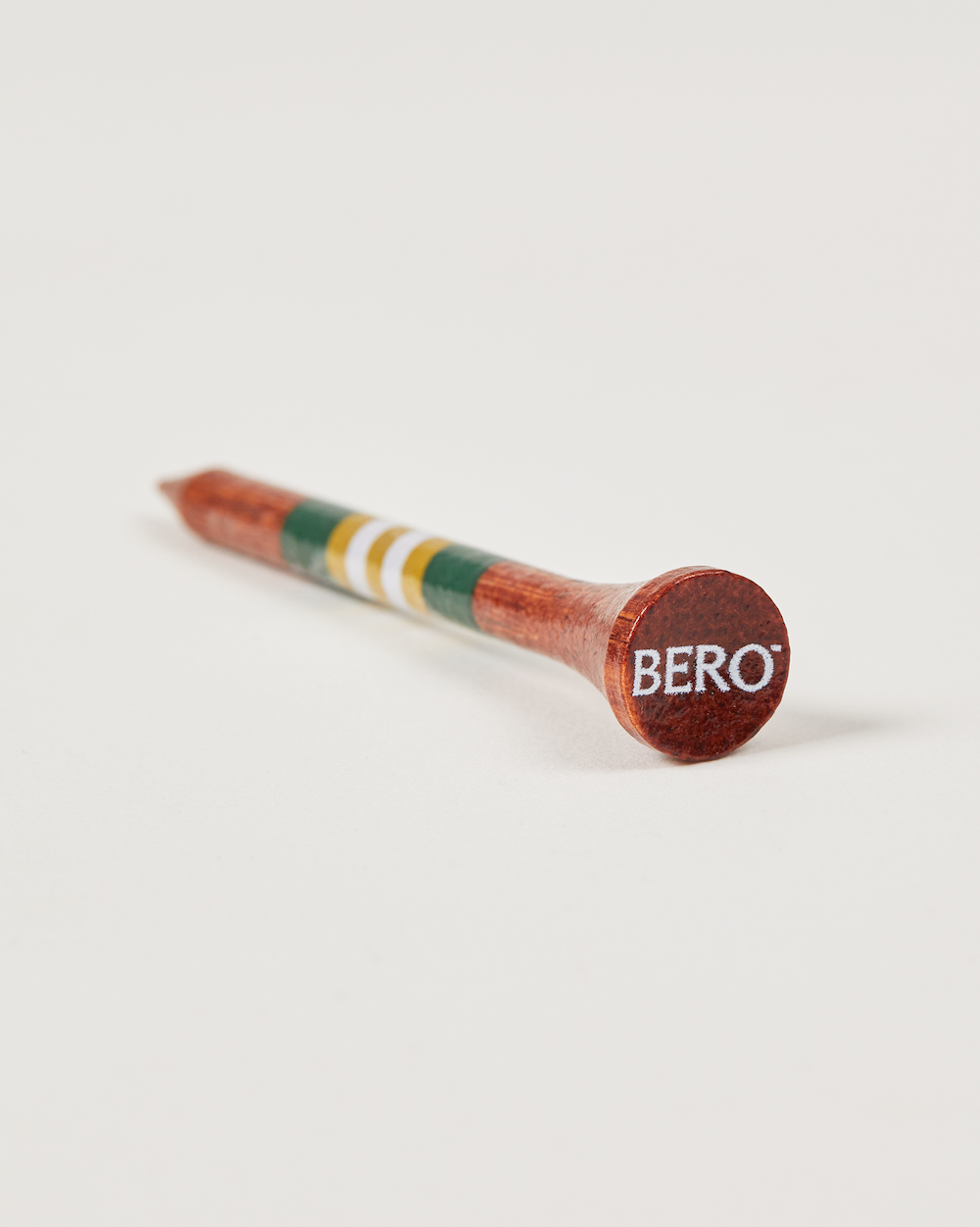 BERO golf tee closeup
