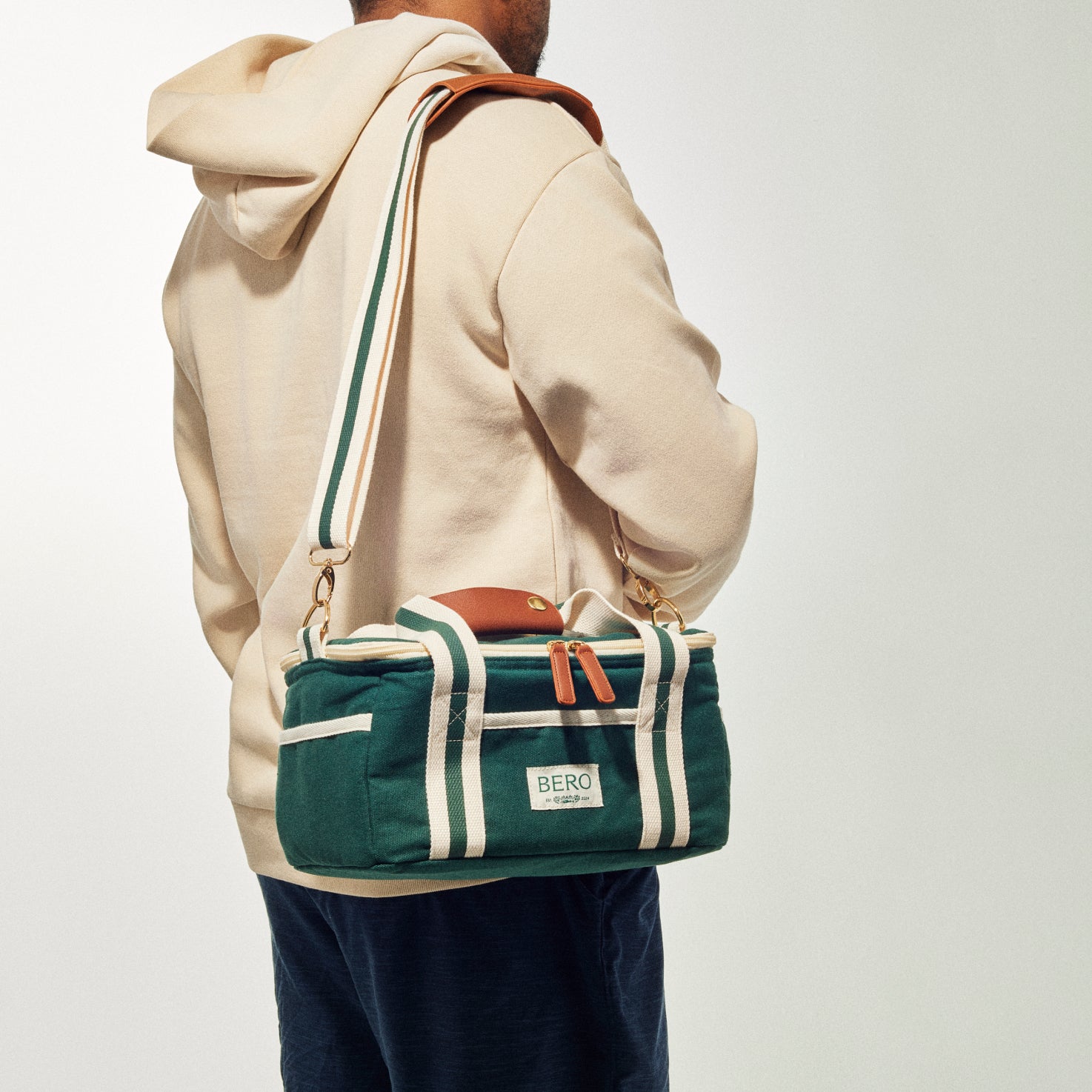 BERO mini cooler over shoulder